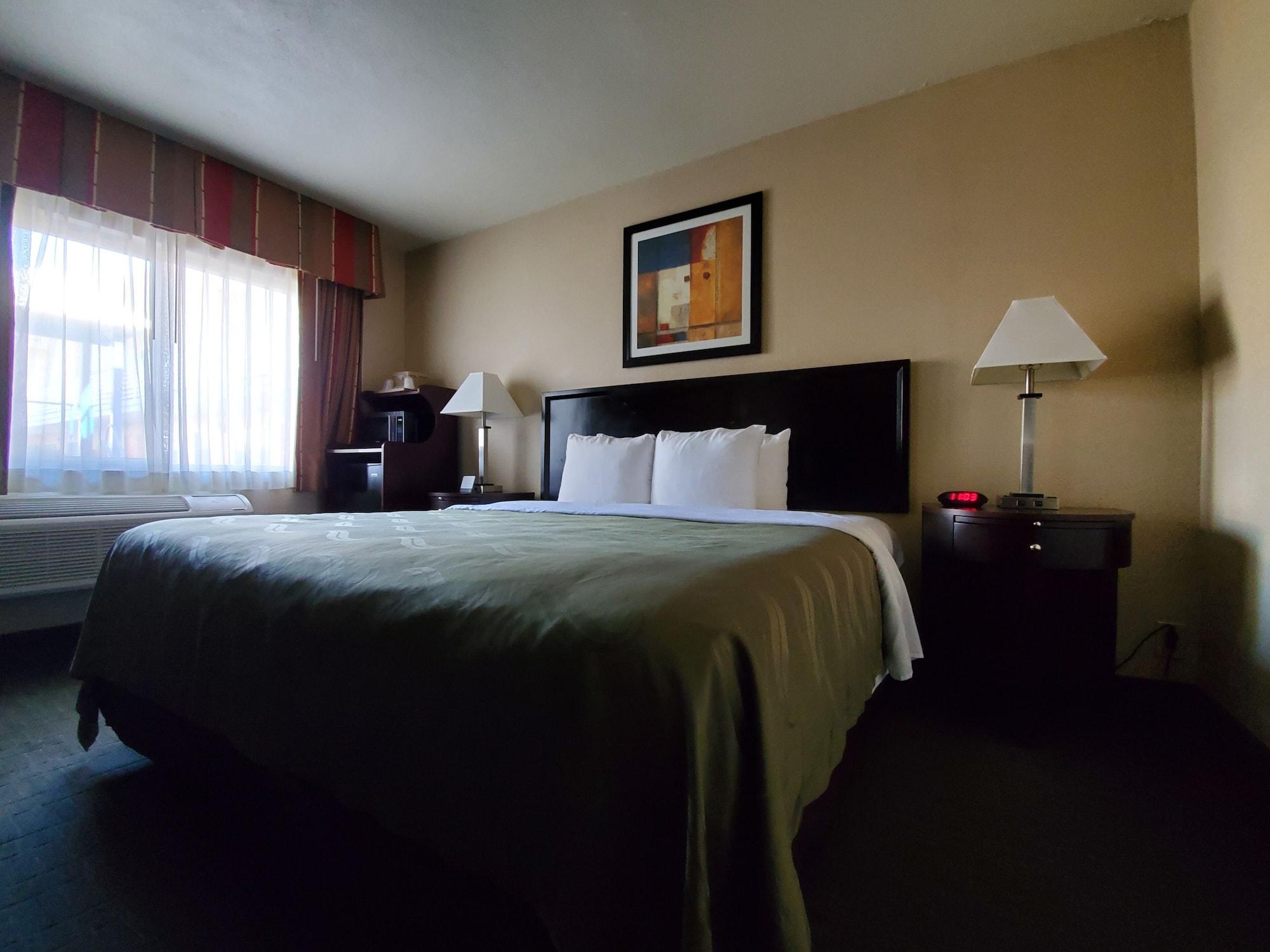 Quality Inn & Suites Anaheim At The Park Kültér fotó