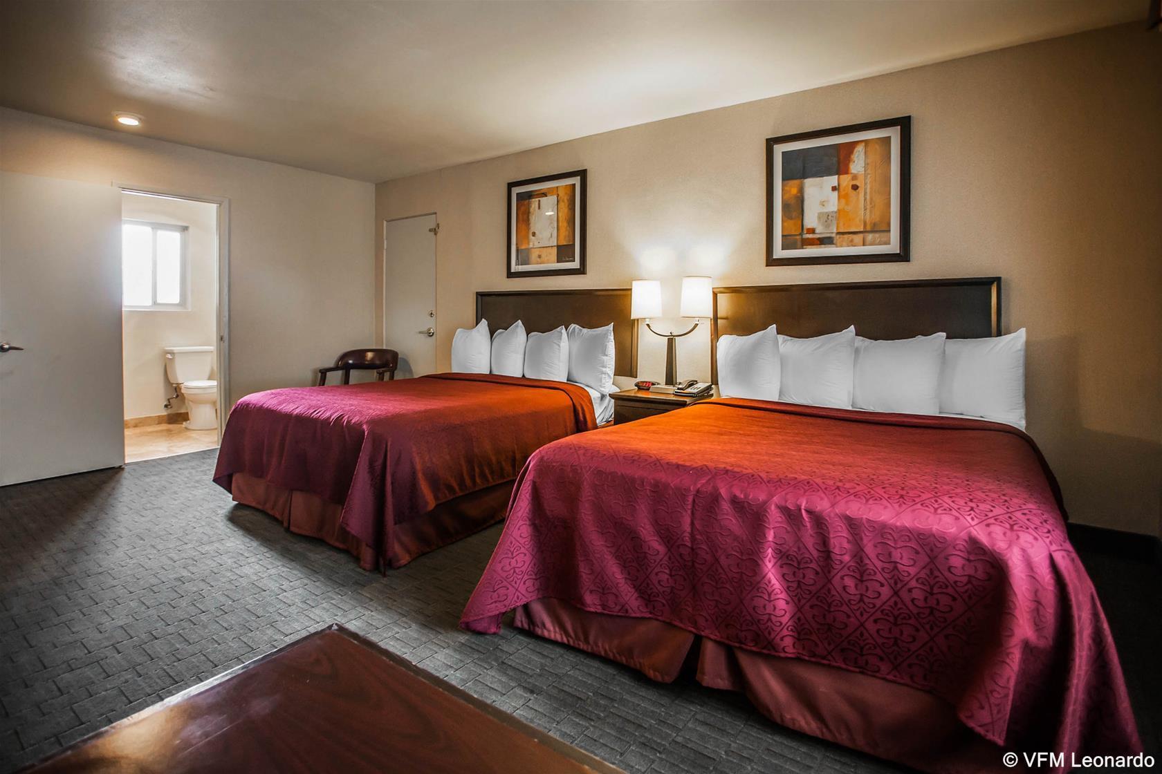 Quality Inn & Suites Anaheim At The Park Kültér fotó