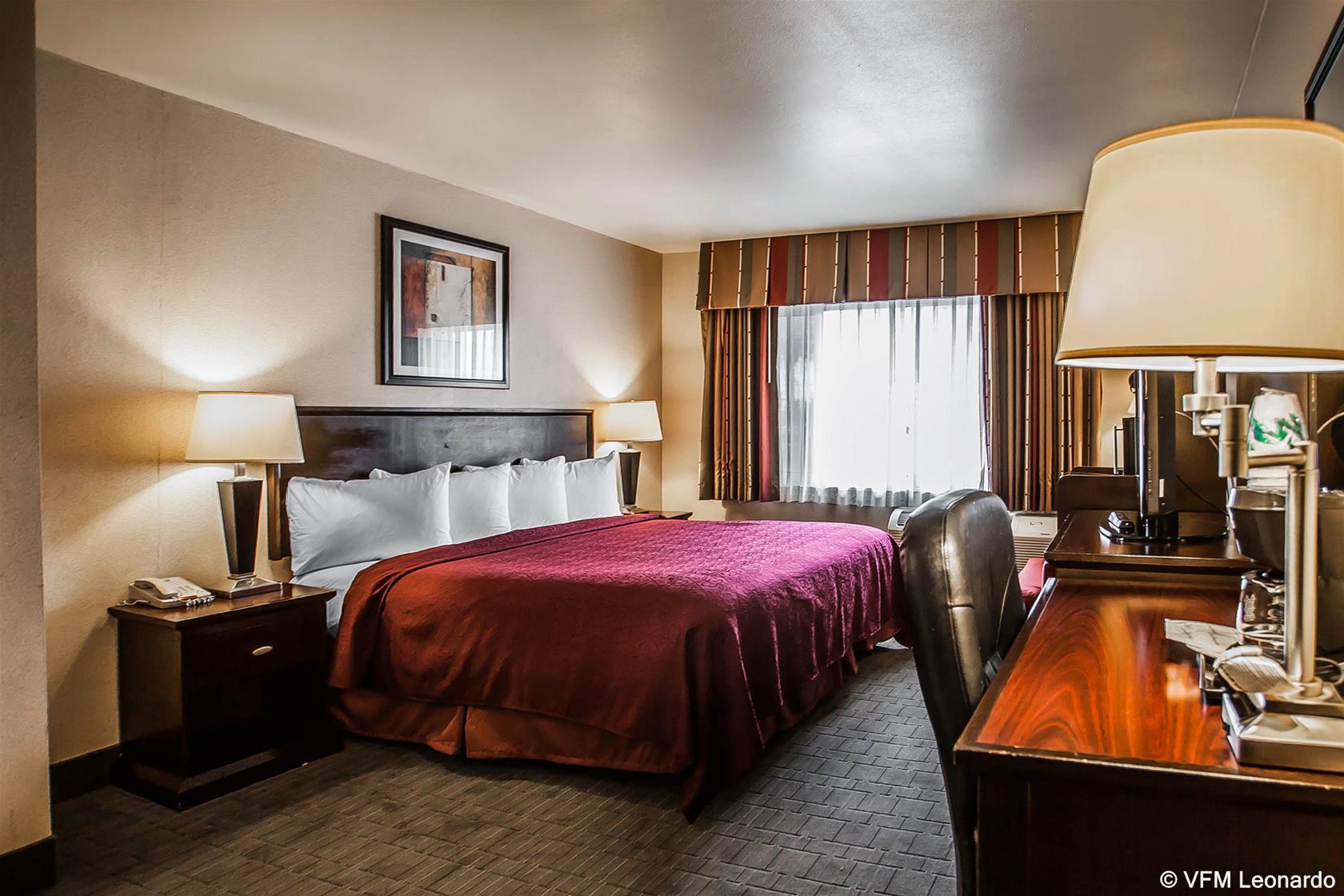 Quality Inn & Suites Anaheim At The Park Kültér fotó