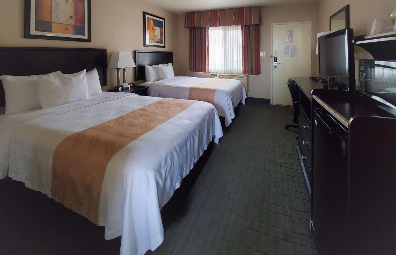Quality Inn & Suites Anaheim At The Park Kültér fotó
