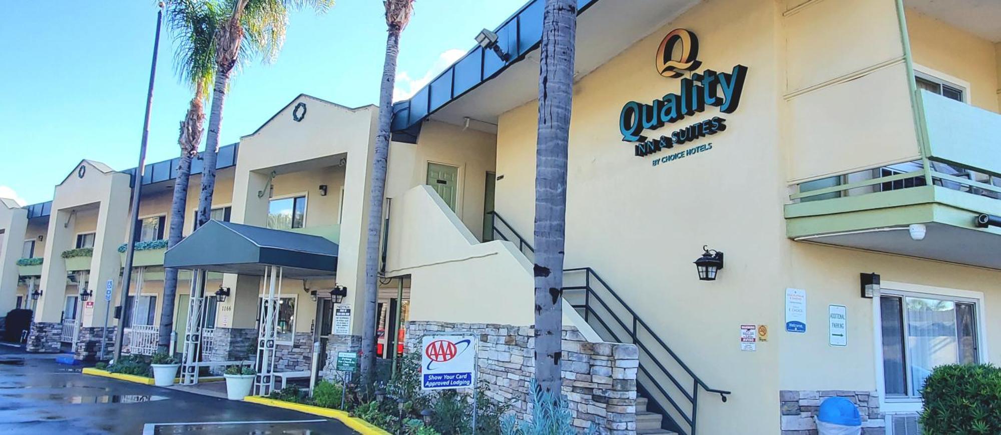 Quality Inn & Suites Anaheim At The Park Kültér fotó